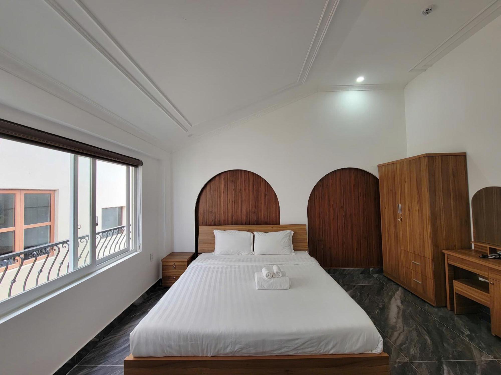 דה לאט Savio Hotel Trieu Viet Vuong מראה חיצוני תמונה