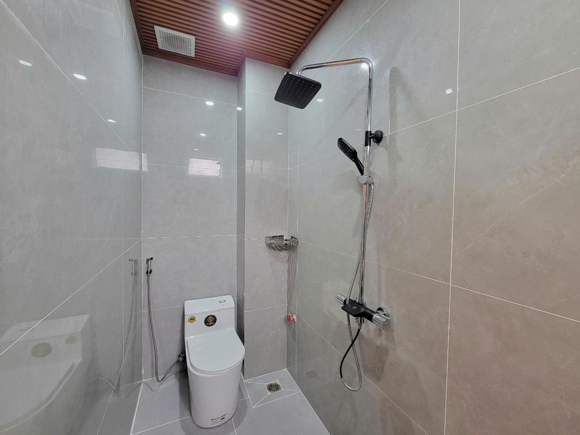 דה לאט Savio Hotel Trieu Viet Vuong מראה חיצוני תמונה