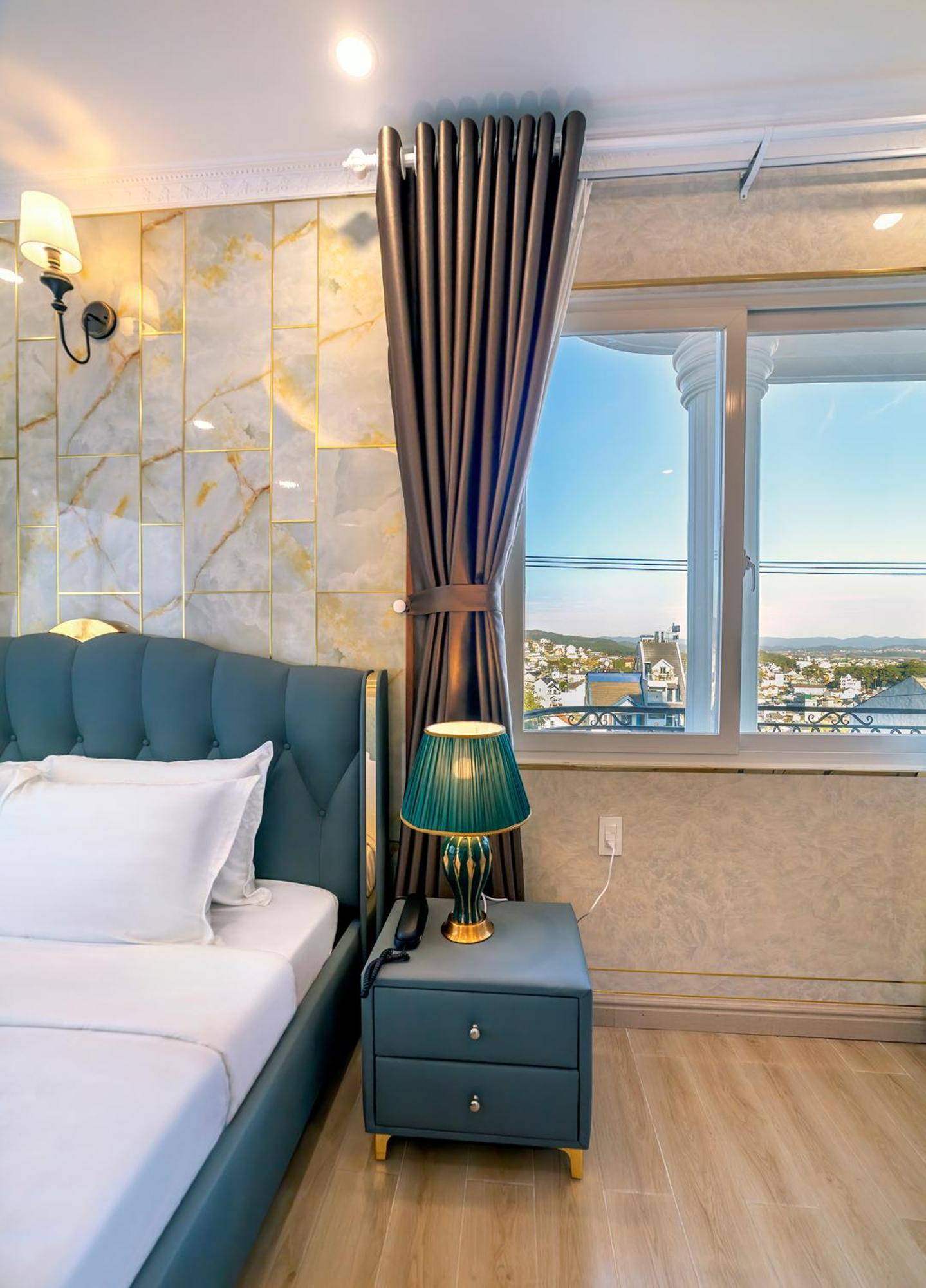 דה לאט Savio Hotel Trieu Viet Vuong מראה חיצוני תמונה